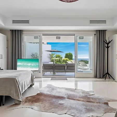 Casa Pedro En Con Piscina Villa Marbella